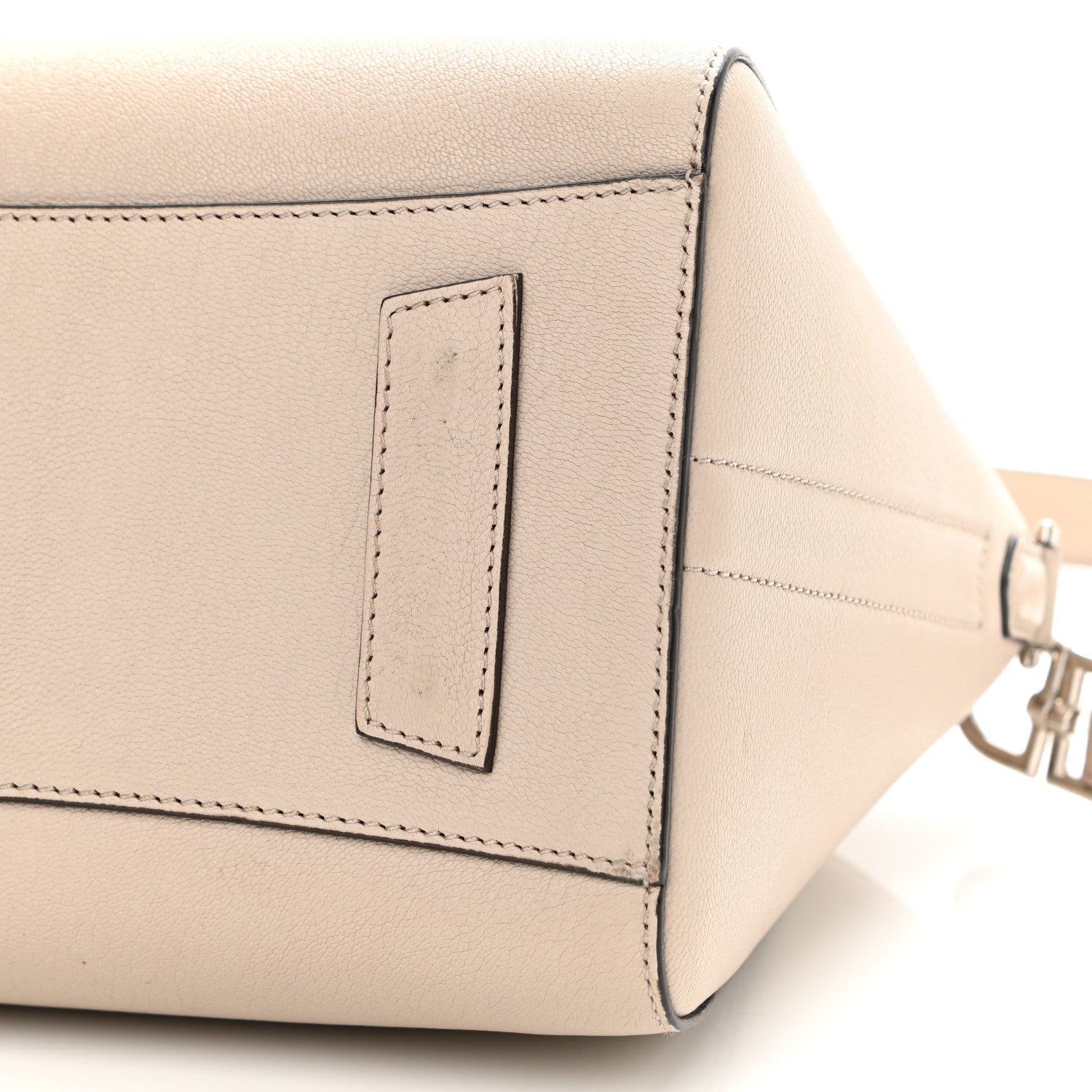 Givenchy Sugar Goatskin Small Antigona Dune 10 of 14