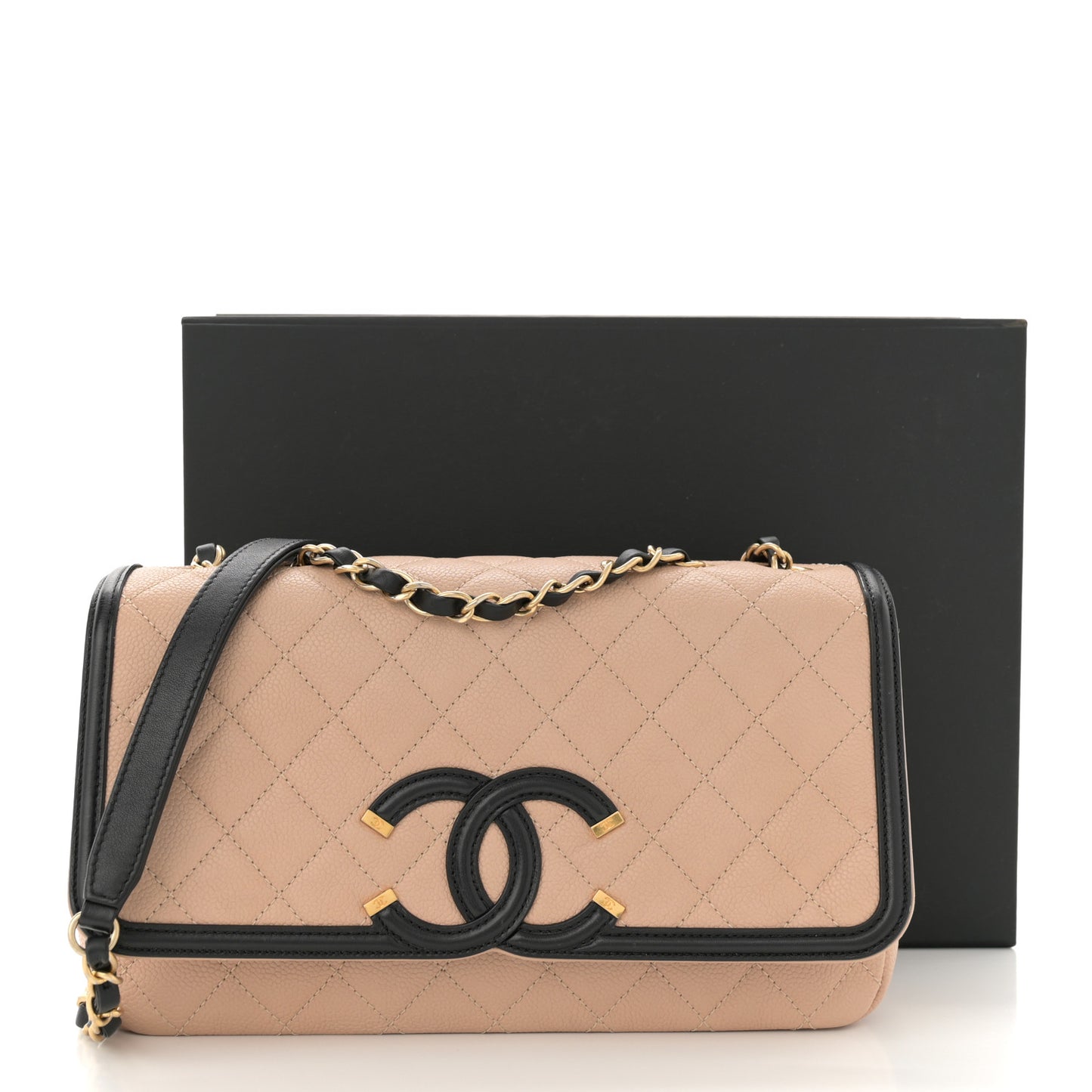 Caviar Quilted Medium CC Filigree Flap Beige Black