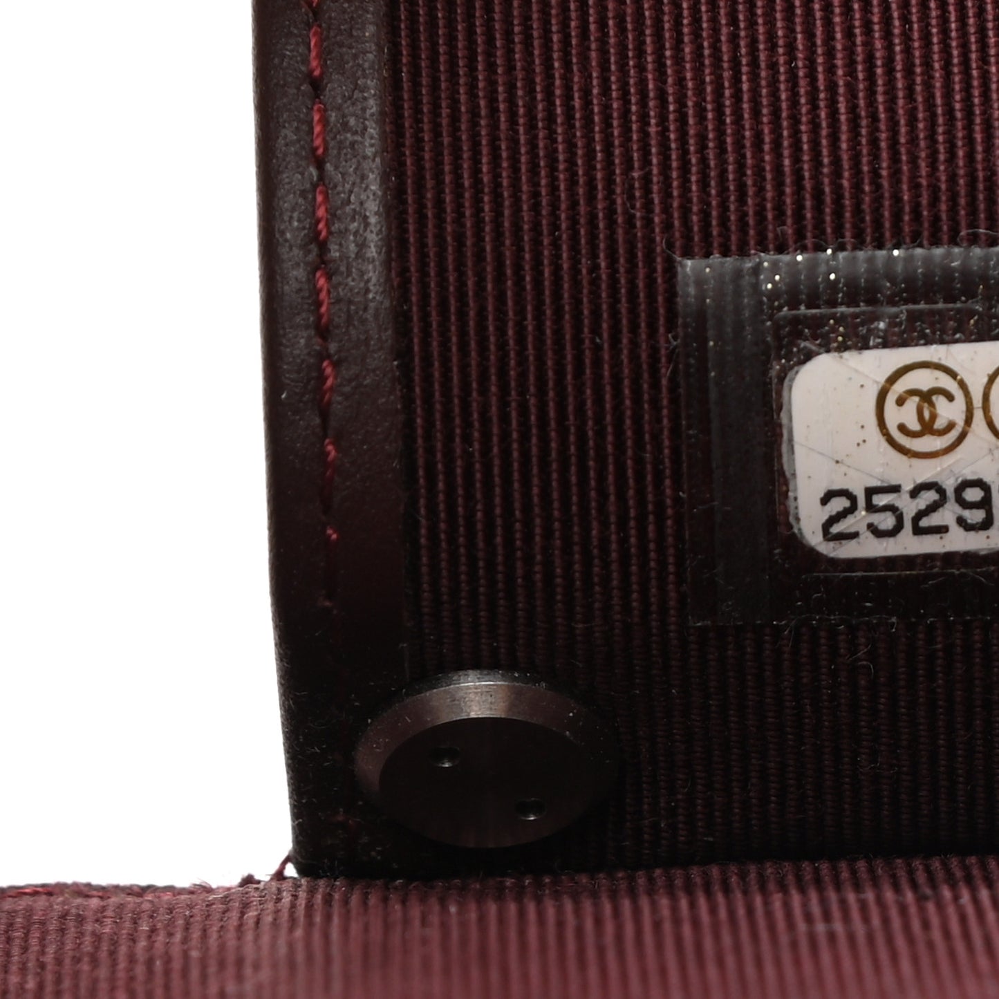 Caviar Quilted Classic 4 Key Holder Wallet Black