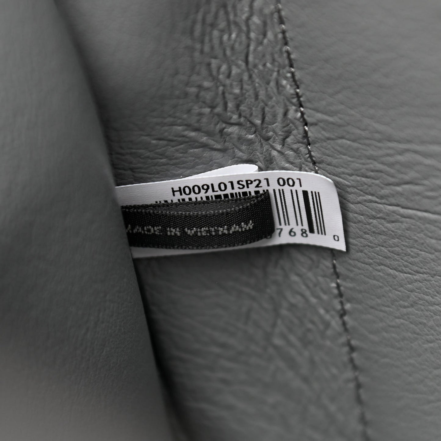 Grained Calfskin Small The Tote Bag Black