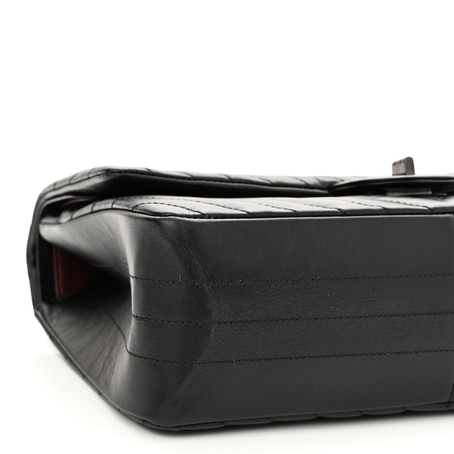 Aged Calfskin Chevron Quilted 2.55 Reissue 226 So Black