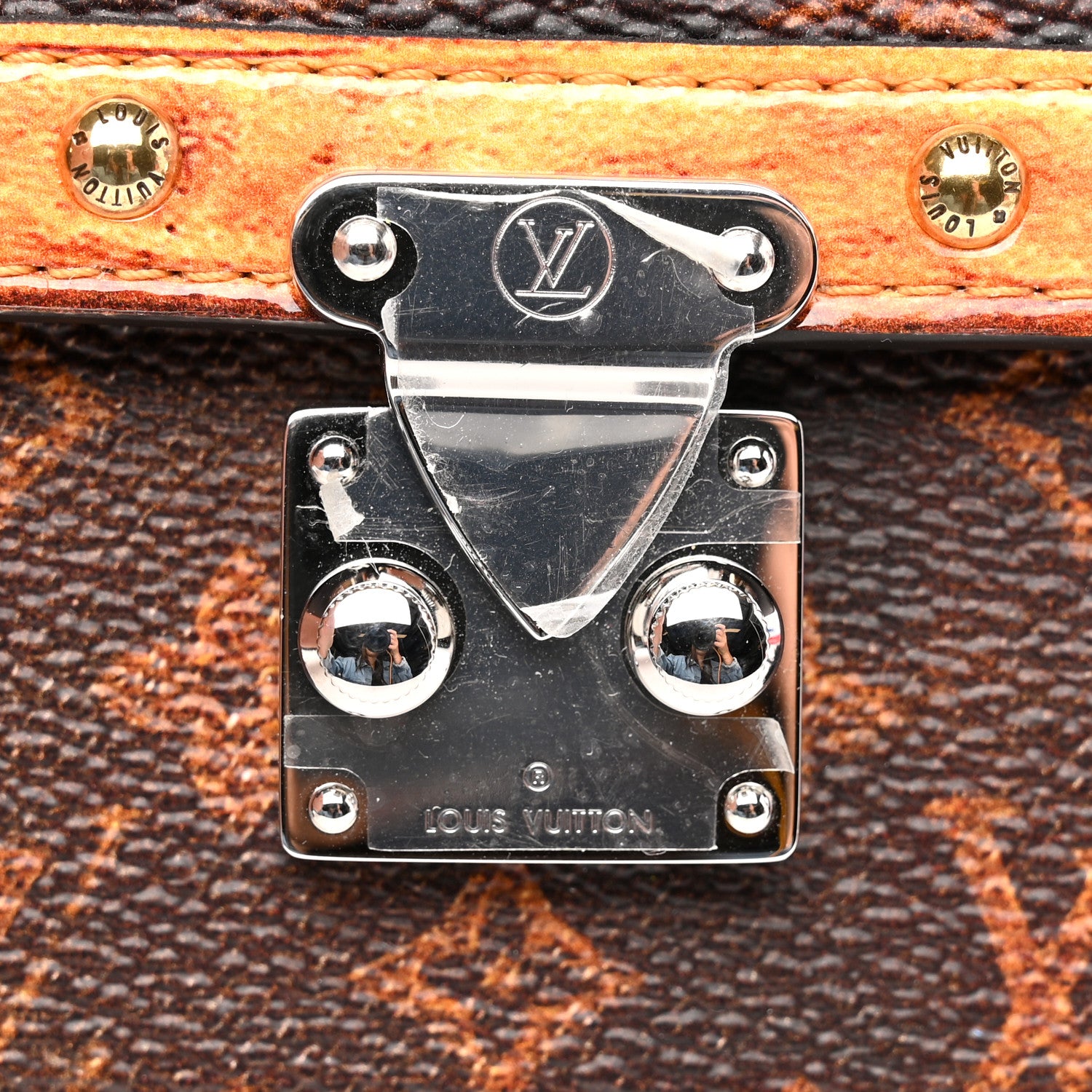 Louis Vuitton Monogram Essential Time Trunk 8 of 9