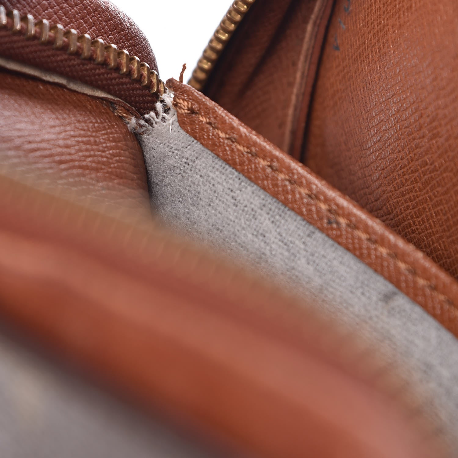 Louis Vuitton Monogram Pochette Orsay 22 of 24