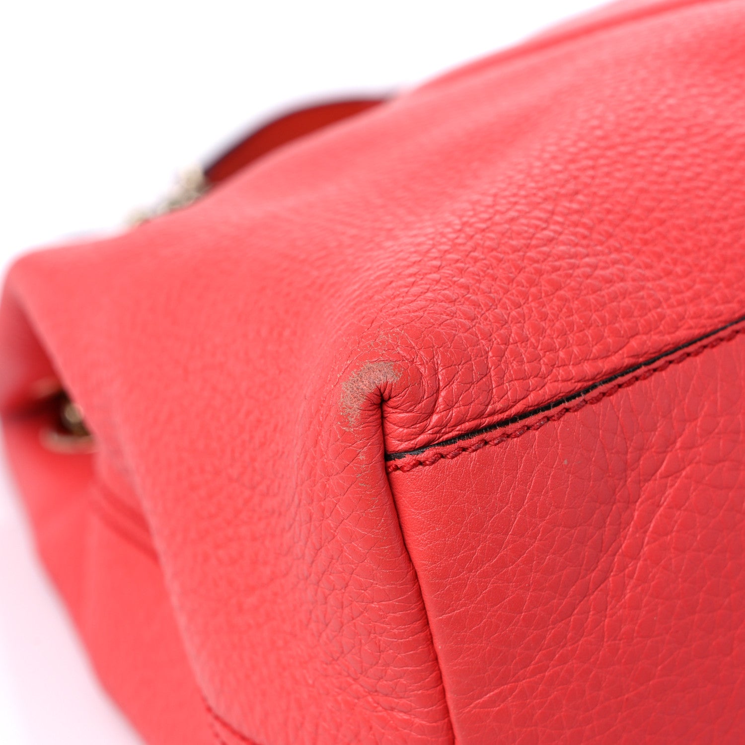 Gucci Pebbled Calfskin Medium Soho Chain Shoulder Bag Begonia Pink 8 of 15