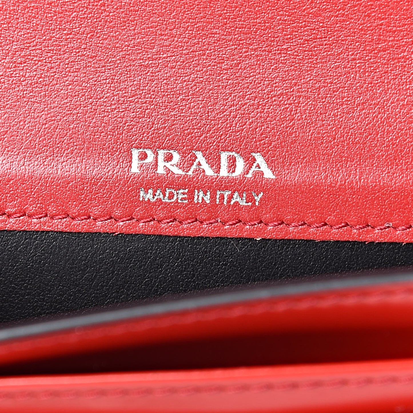 Spazzolato Sybille Monochrome Crossbody Bag Rosso