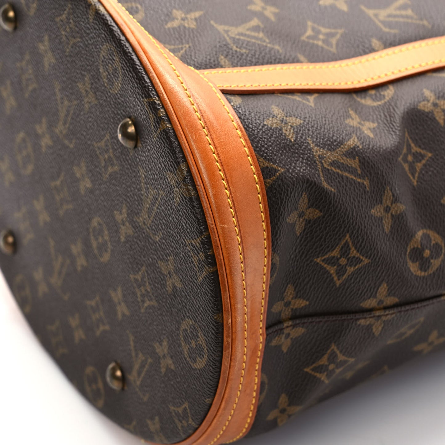 Monogram Bucket 27