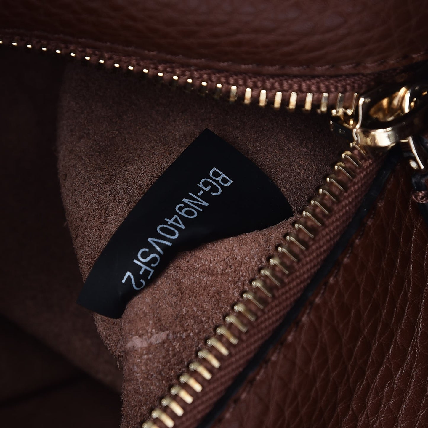 Pebbled Calfskin Small Rockstud Flip-Lock Messenger Bag Light Brown