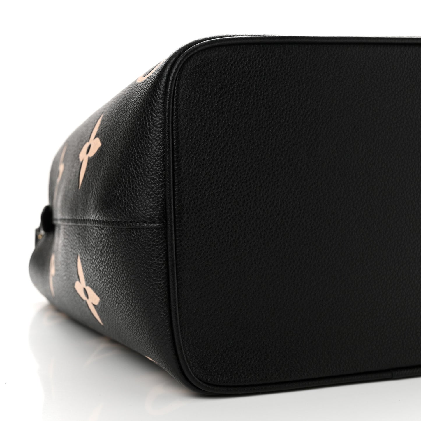 Empreinte Monogram Giant Neonoe MM Black Beige