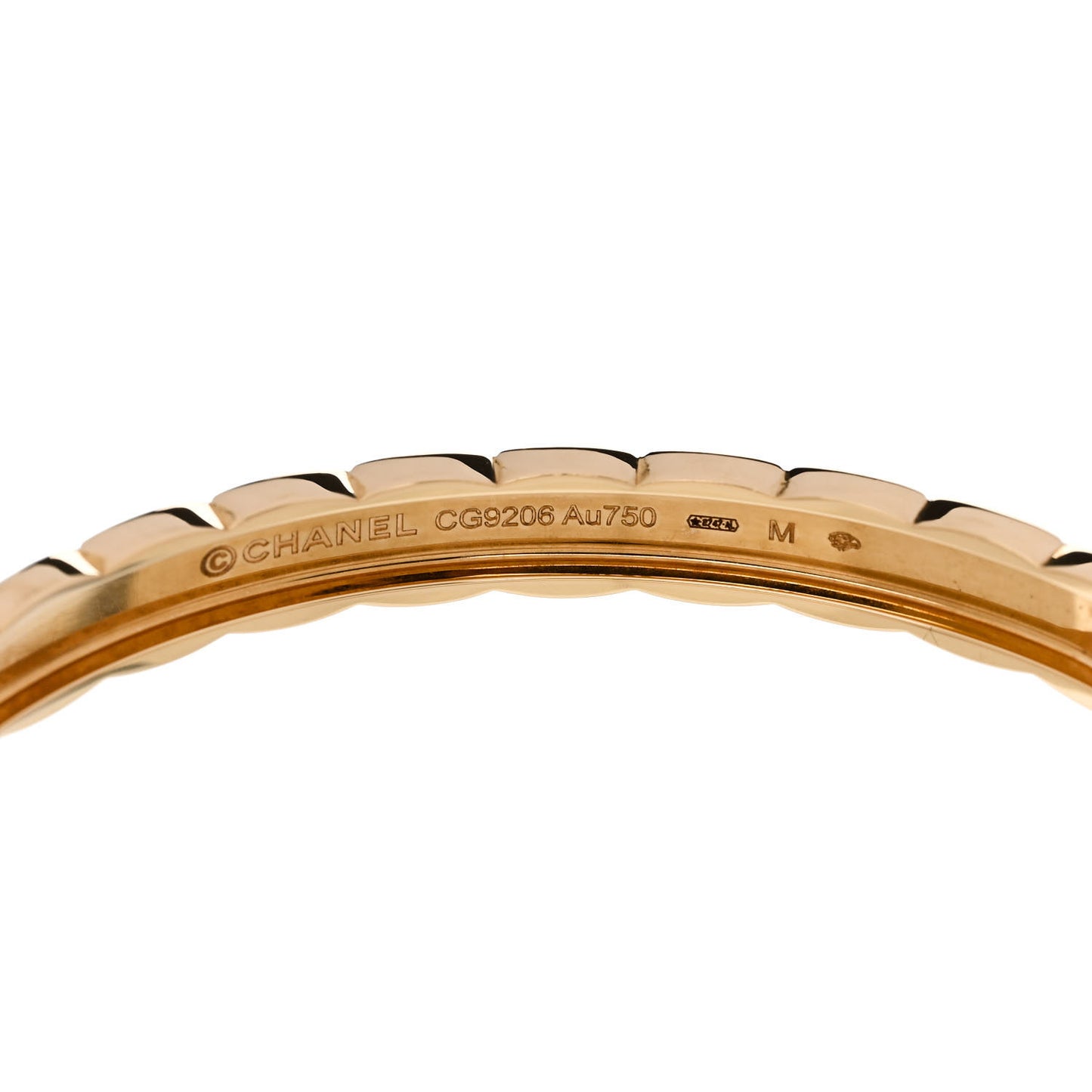 18K Yellow Gold Coco Crush Bangle Bracelet M