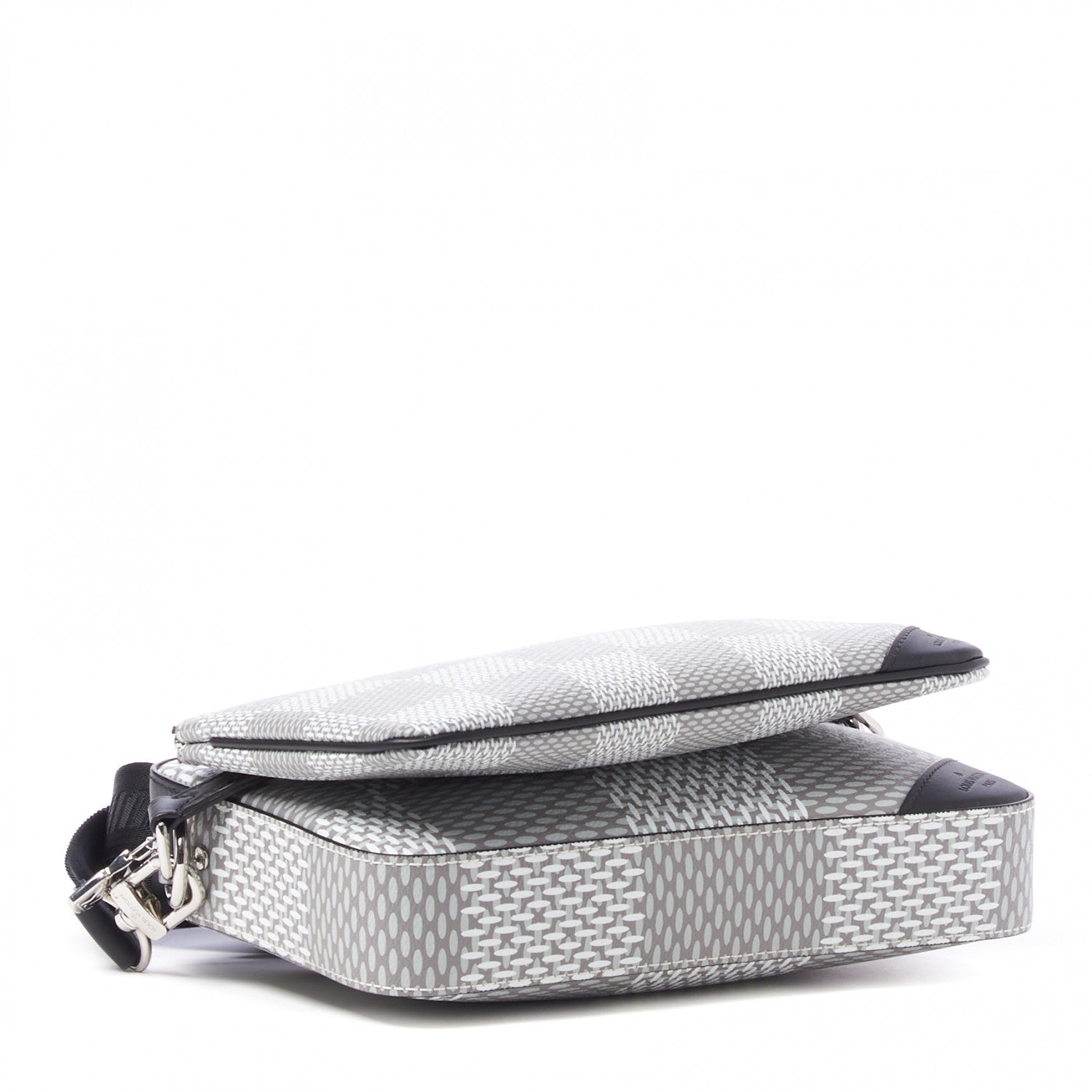 Louis Vuitton Damier Graphite 3D Trio Messenger Antarctica 920877