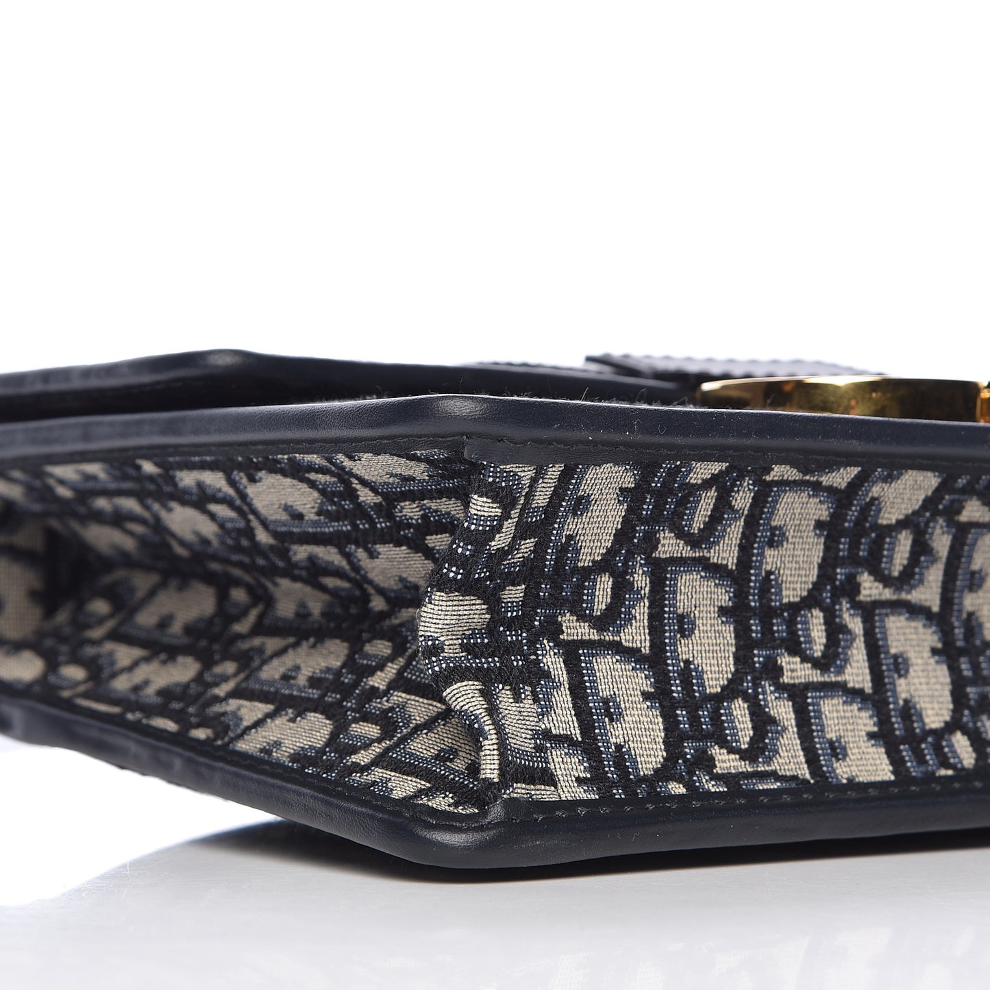 Oblique 30 Montaigne Flap Bag Blue