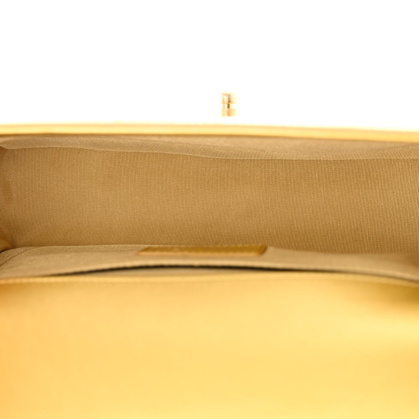 Metallic Calfskin Crocodile Embossed Graffiti Medium Cocodile Boy Flap Gold