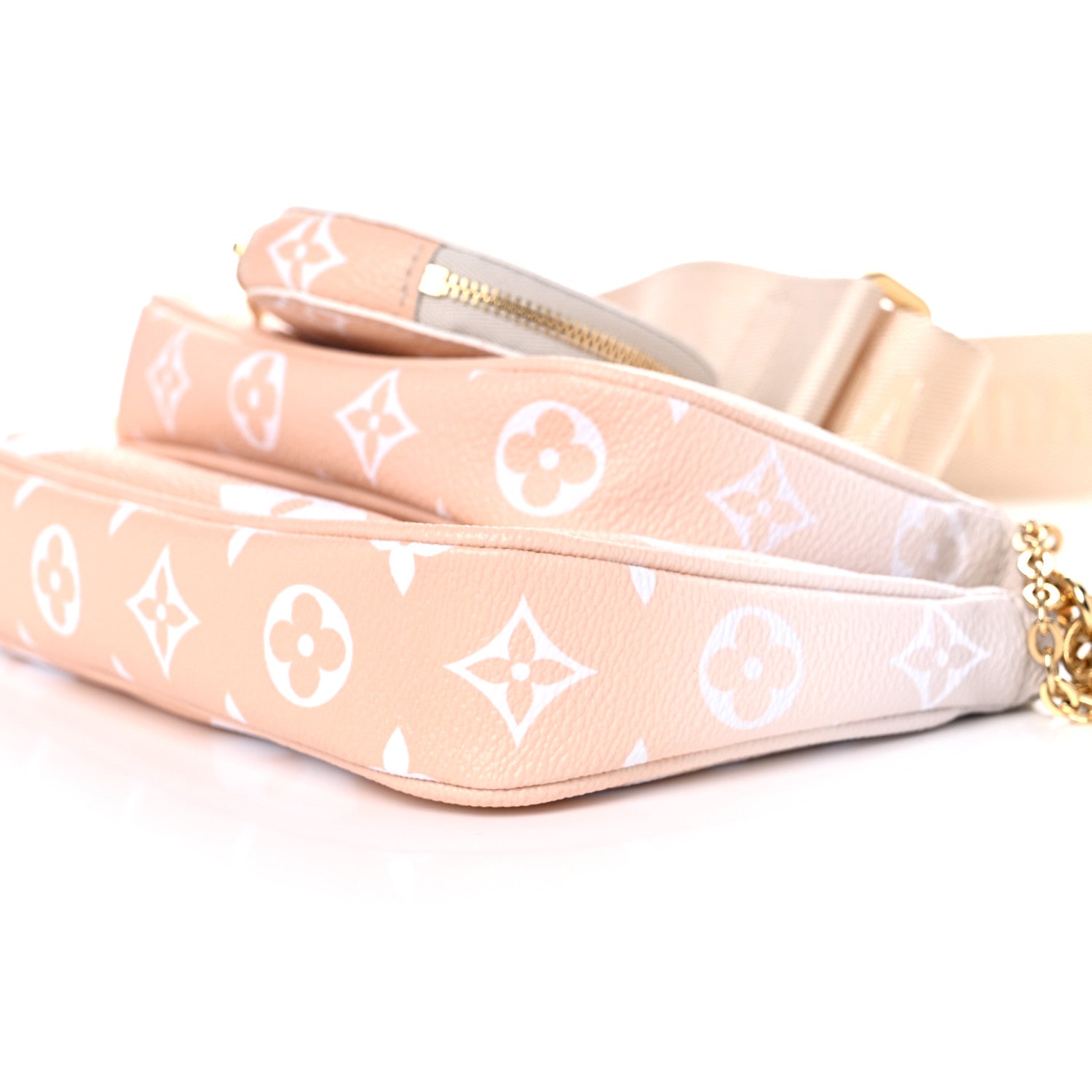 Louis Vuitton Monogram Giant By The Pool Multi Pochette Accessories Brume 13 of 14