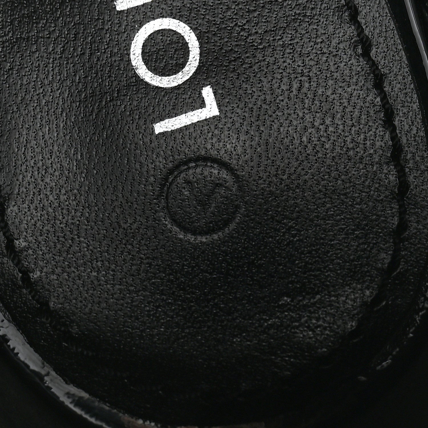 Louis Vuitton Patent Fame Platform Sandals 38 Black 9 of 9