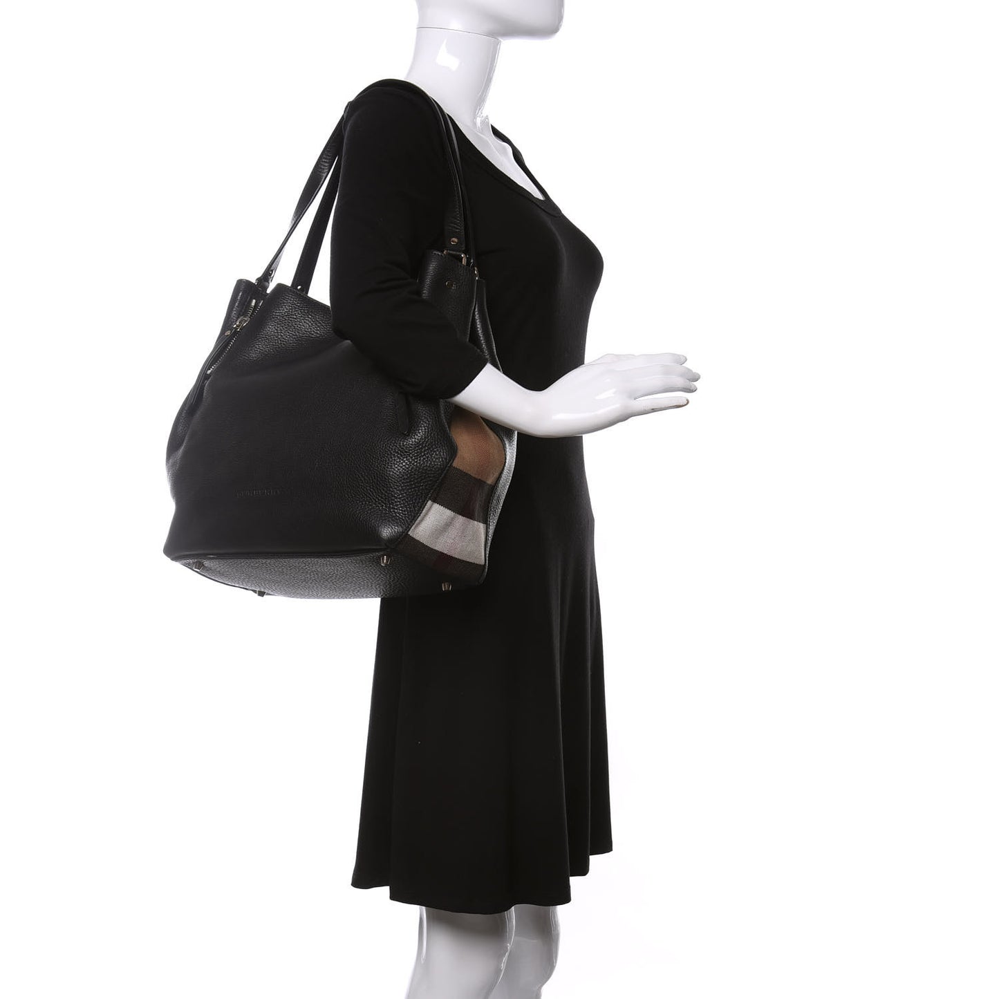 Grainy Calfskin House Check Medium Maidstone Black