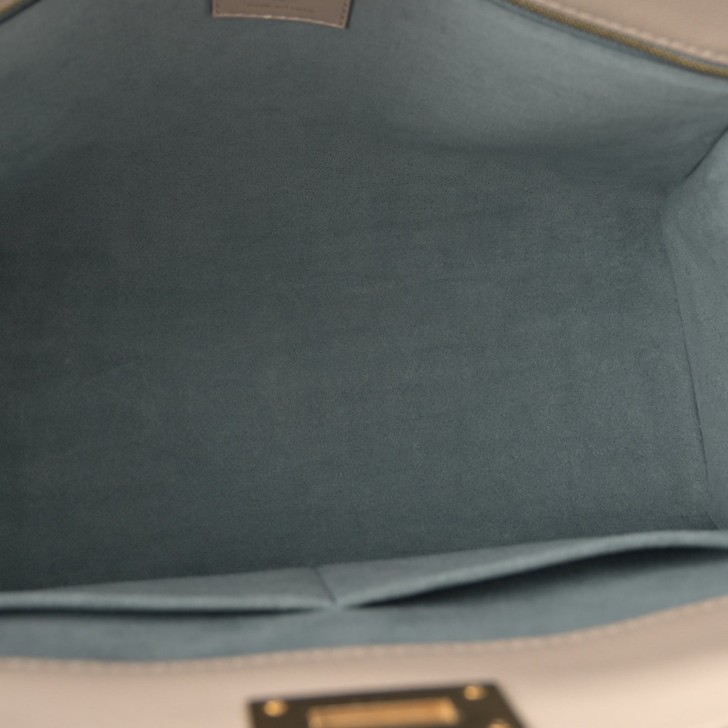 Calfskin Monogram On My Side MM Greige