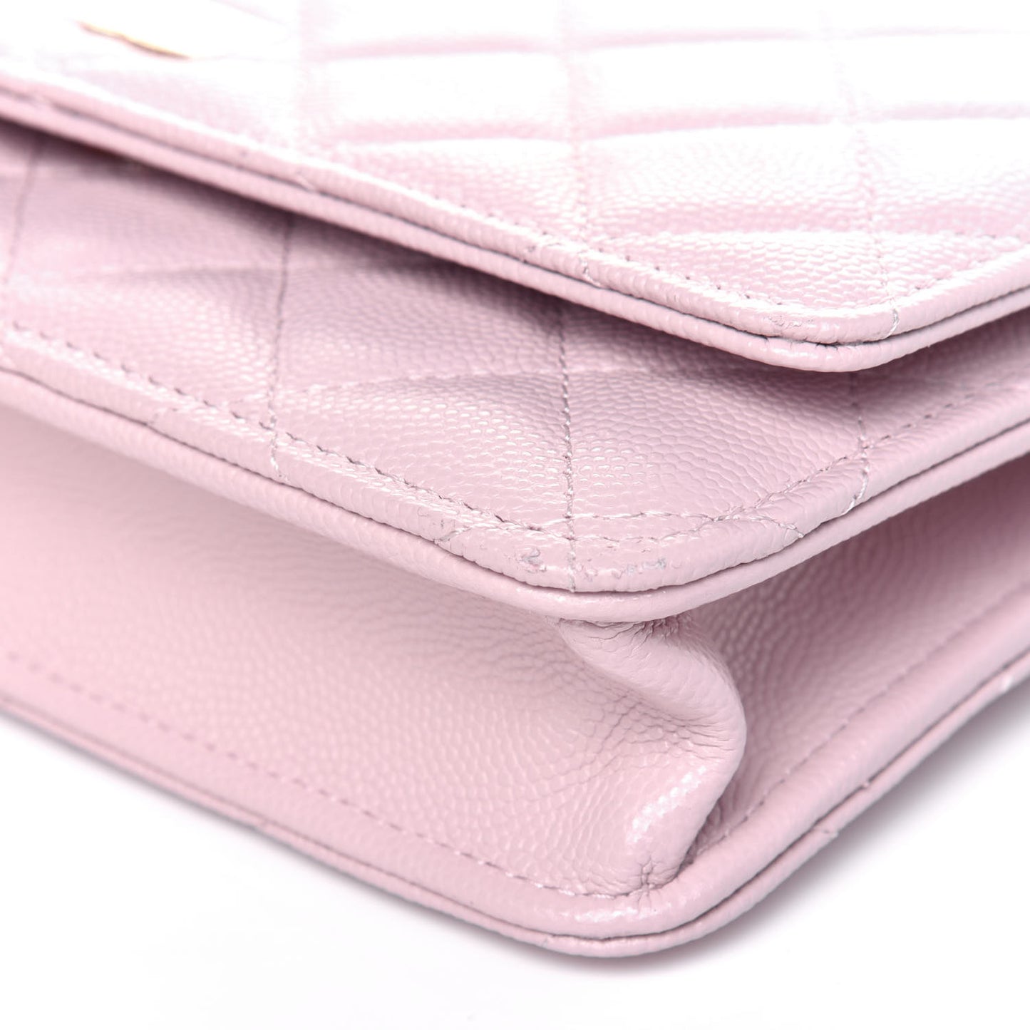 Caviar Quilted Wallet On Chain WOC Light Pink