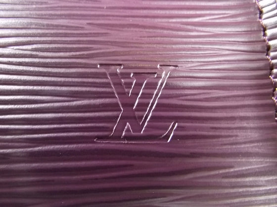 Louis Vuitton Epi Pochette Accessories Bag Cassis Purple 7 of 9