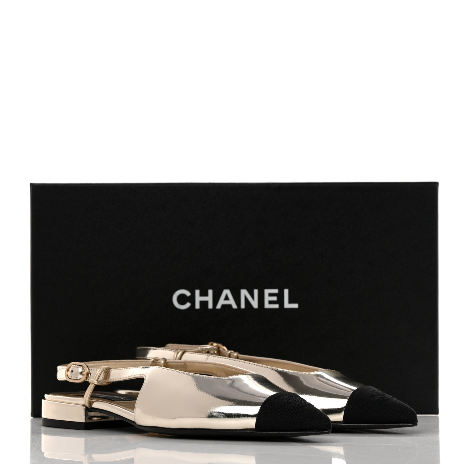 Chanel Laminated Calfskin Grosgrain Cap Toe CC Slingback Flats 37 Gold Black 9 of 9
