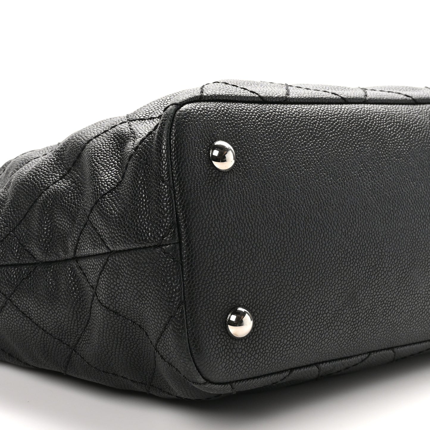 Grained Calfskin Quilted Large Daily Shopping Tote Black Black