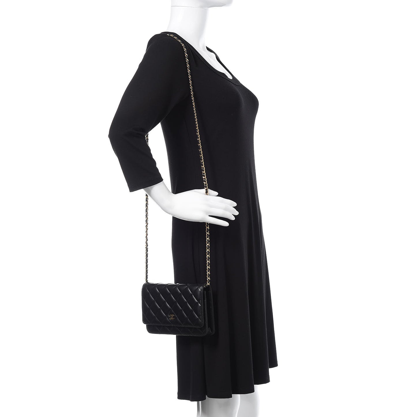 Lambskin Quilted Wallet On Chain WOC Black