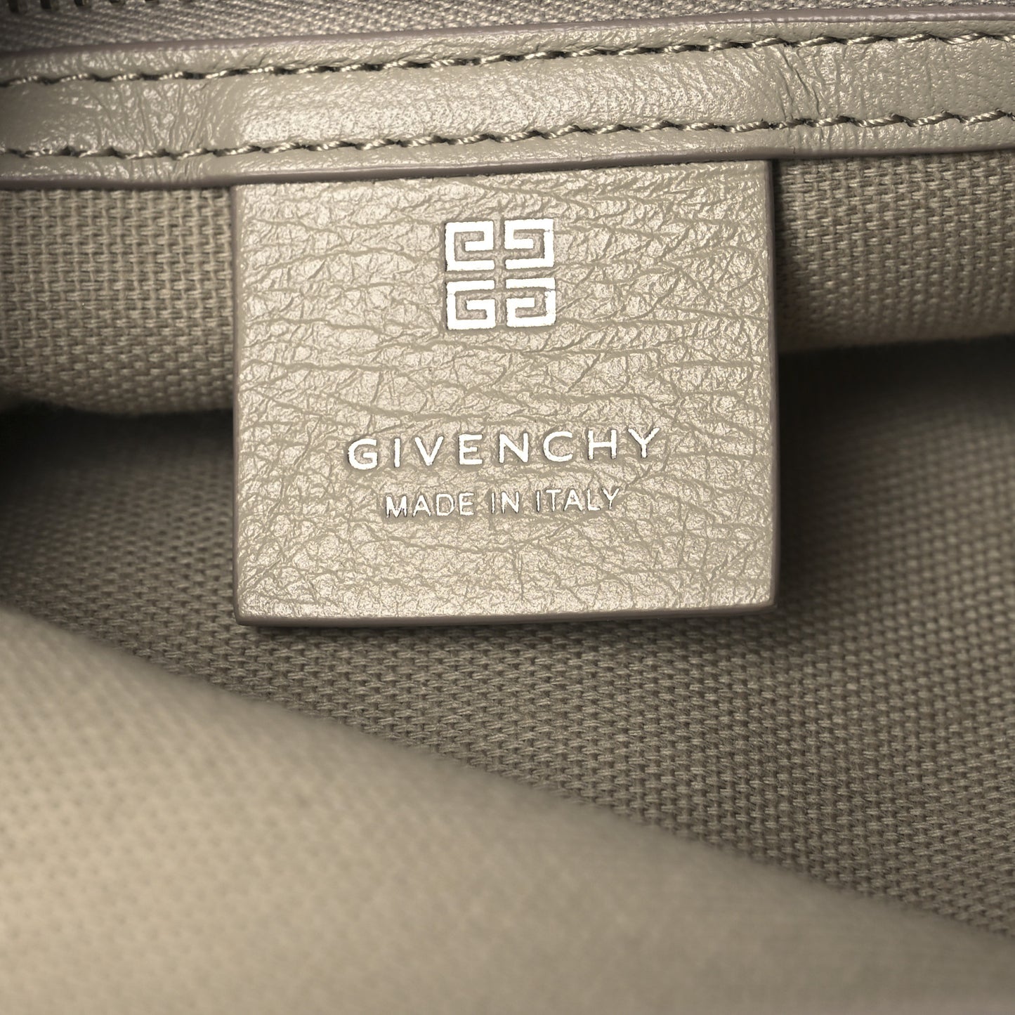 Calfskin Medium Voyou Bag Natural Beige