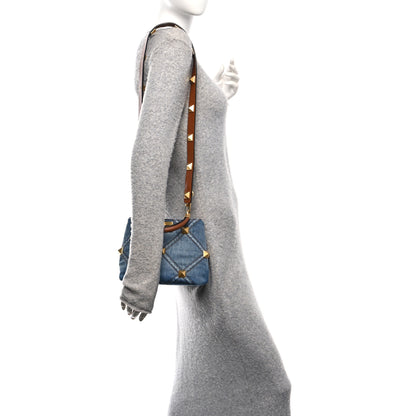 Valentino Garavani Denim Small Roman Stud The Handle Bag Light Denim Selleria 2 of 12