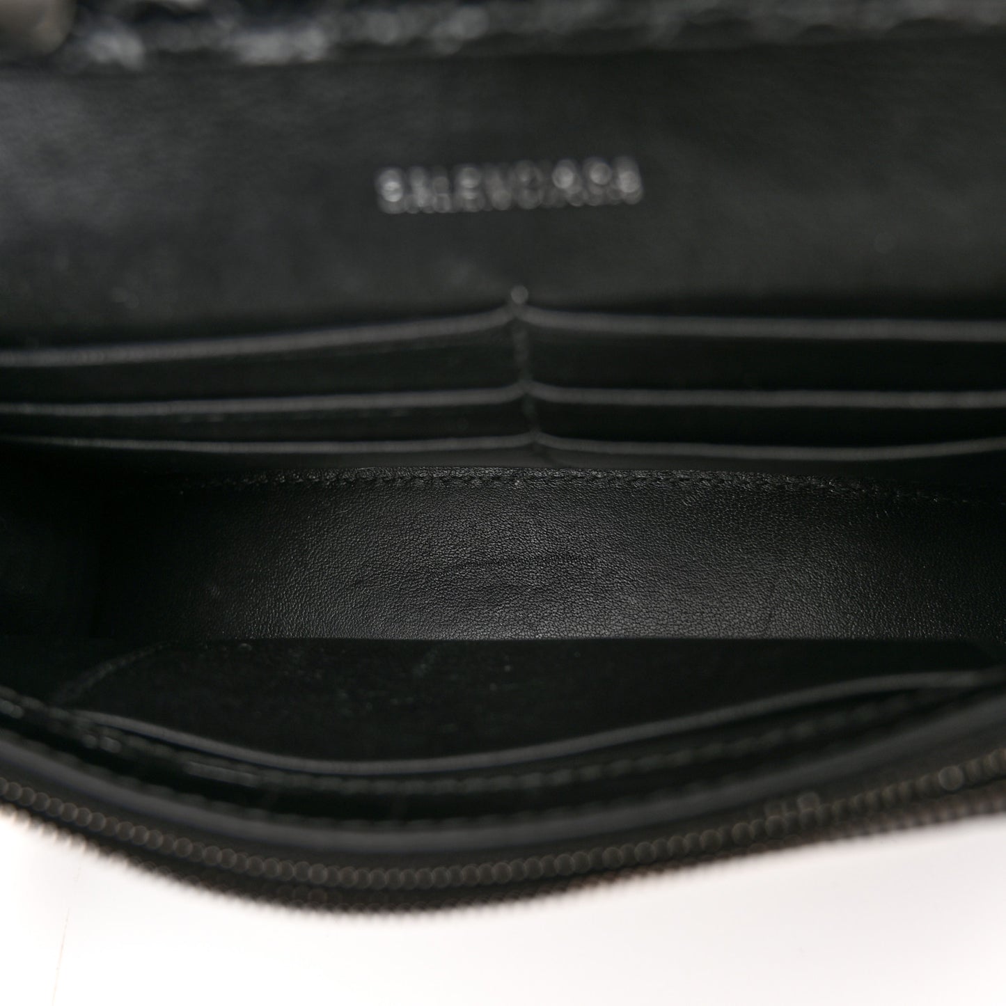 Shiny Calfskin Monochrome Crocodile Embossed Hourglass Chain Bag Black
