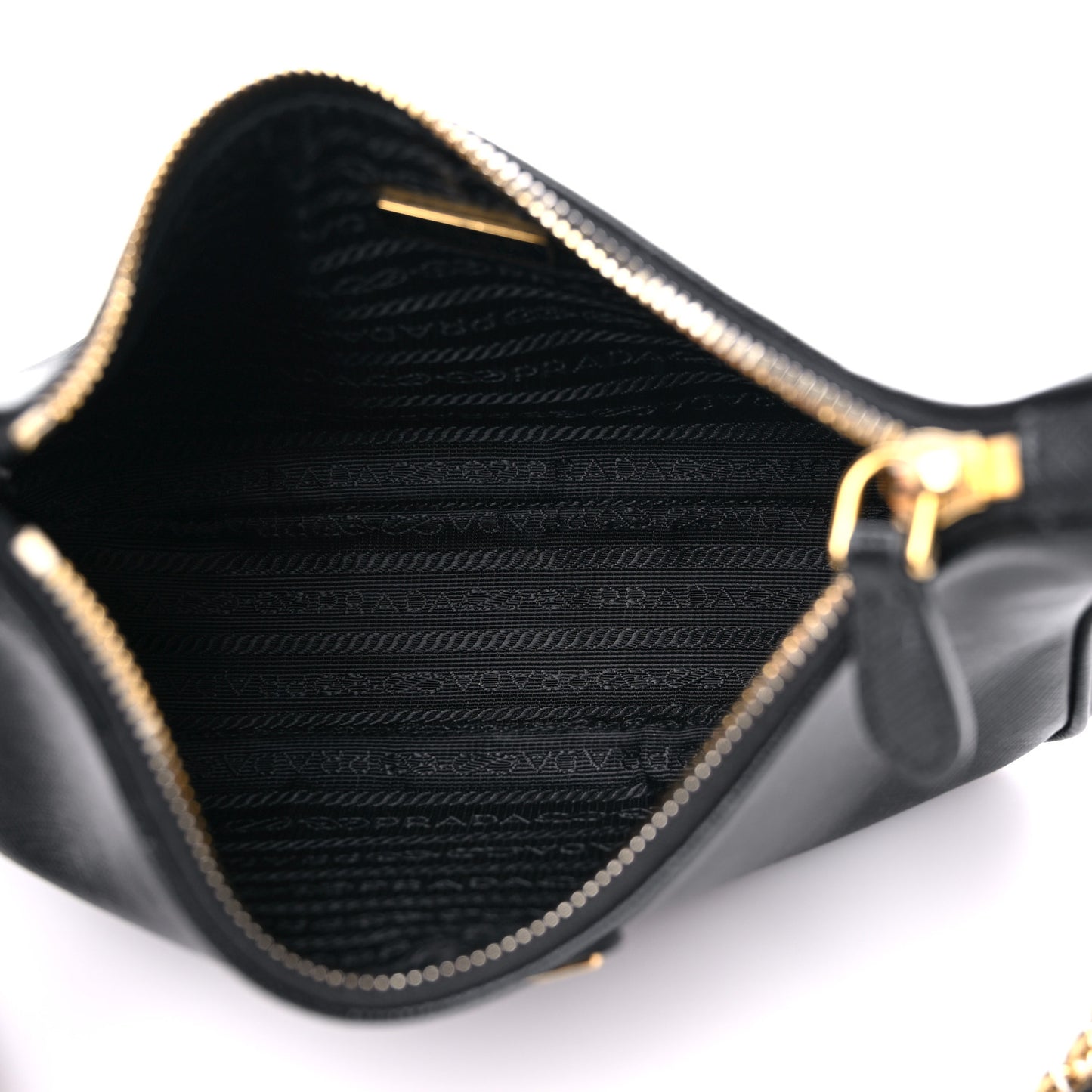 Saffiano Lux Re-Edition 2005 Shoulder Bag Black
