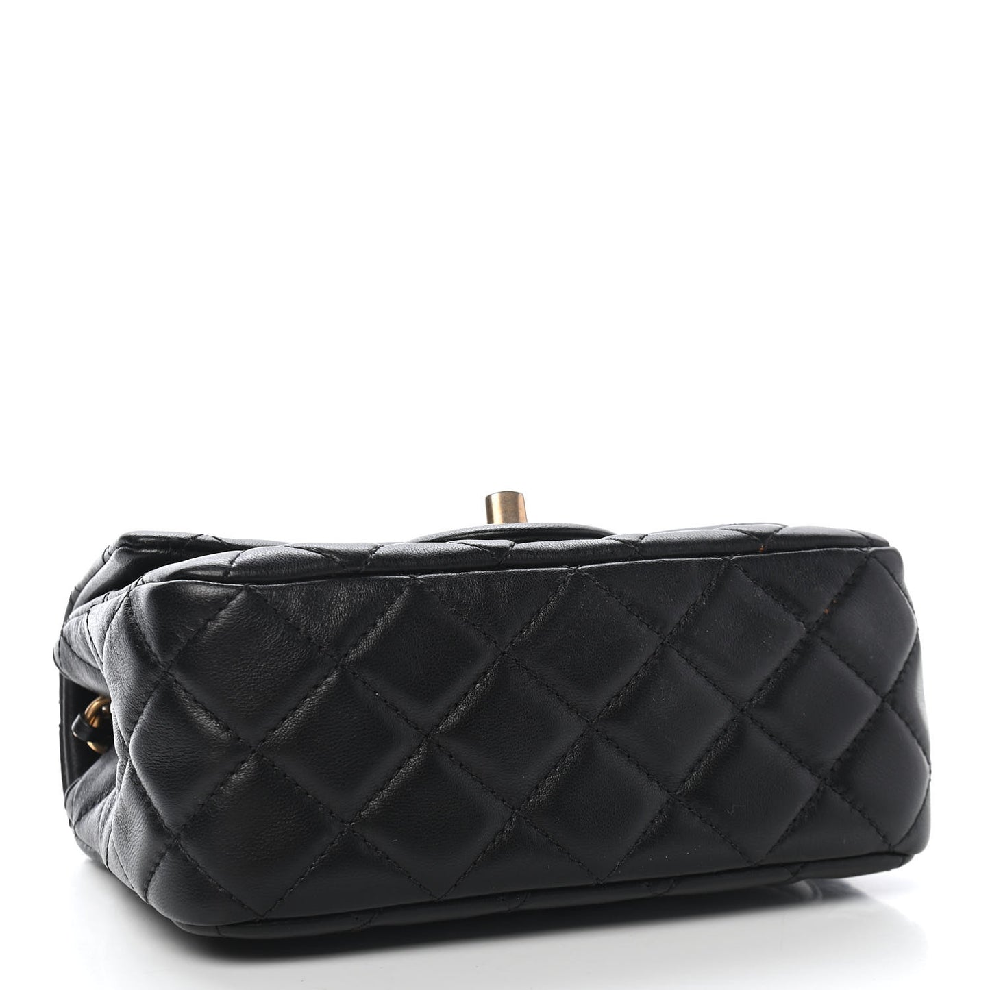 Lambskin Quilted Mini Pearl Crush Flap Black