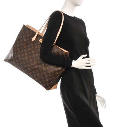 Louis Vuitton Monogram Wilshire GM 2 of 9
