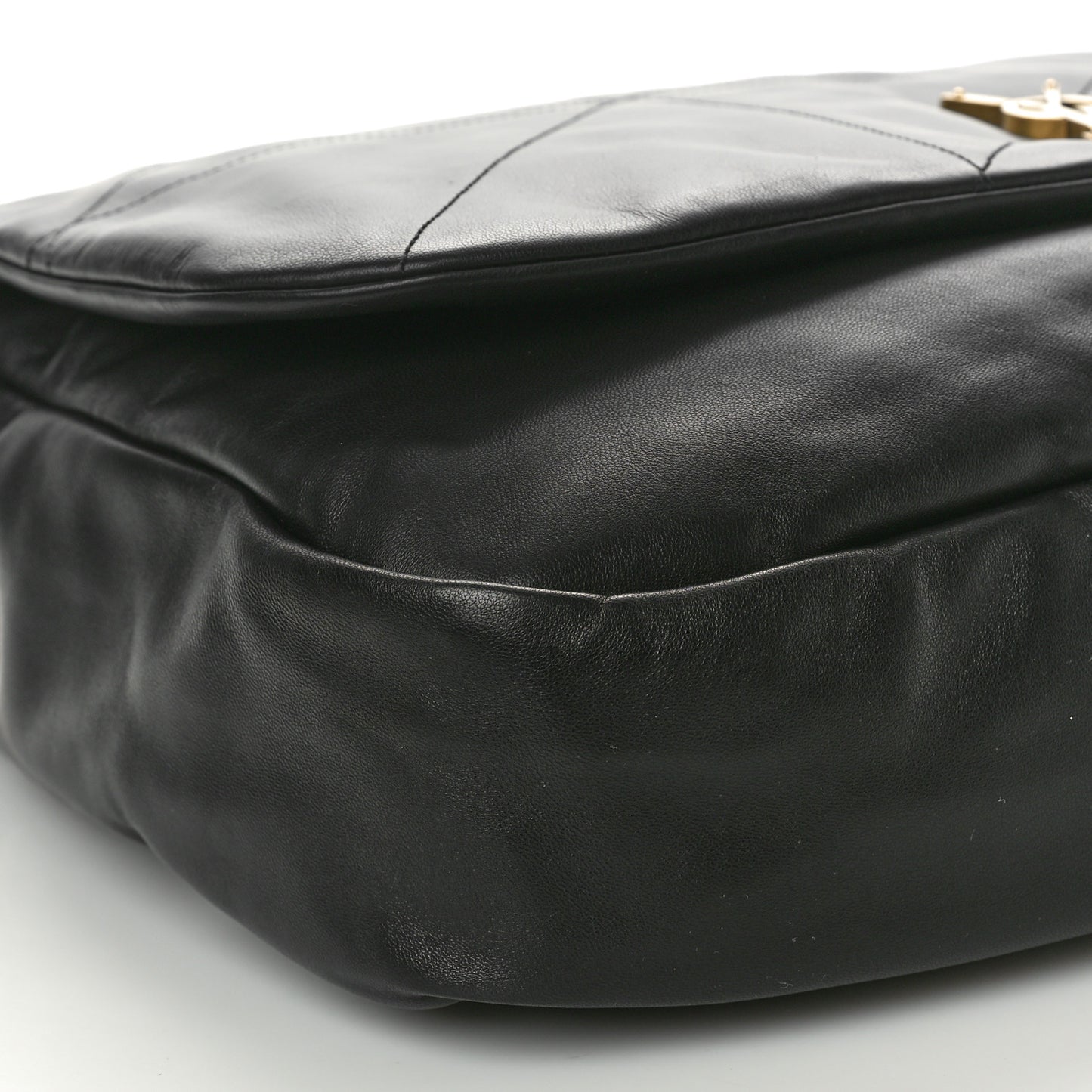 Lambskin Matelasse Monogram Large Jamie 4.3 Black