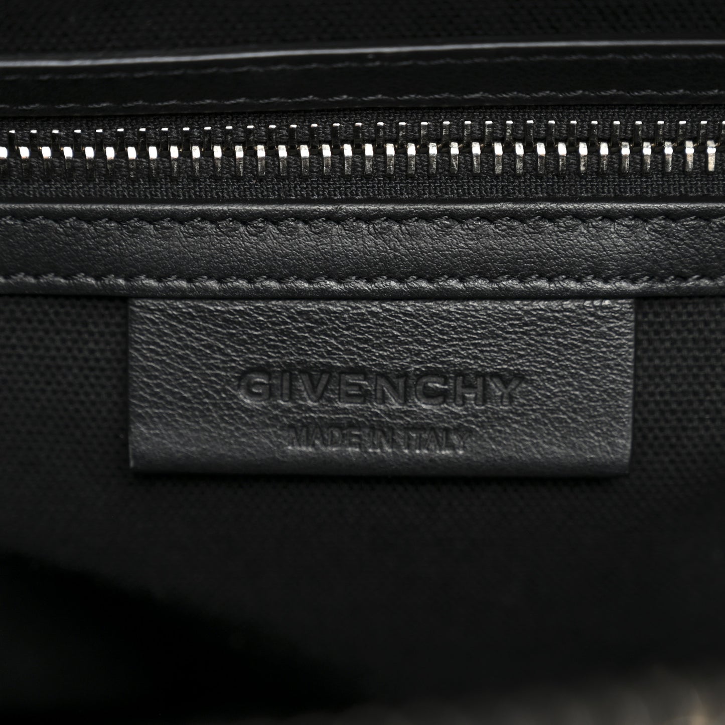 Calfskin Small Studded Antigona Black