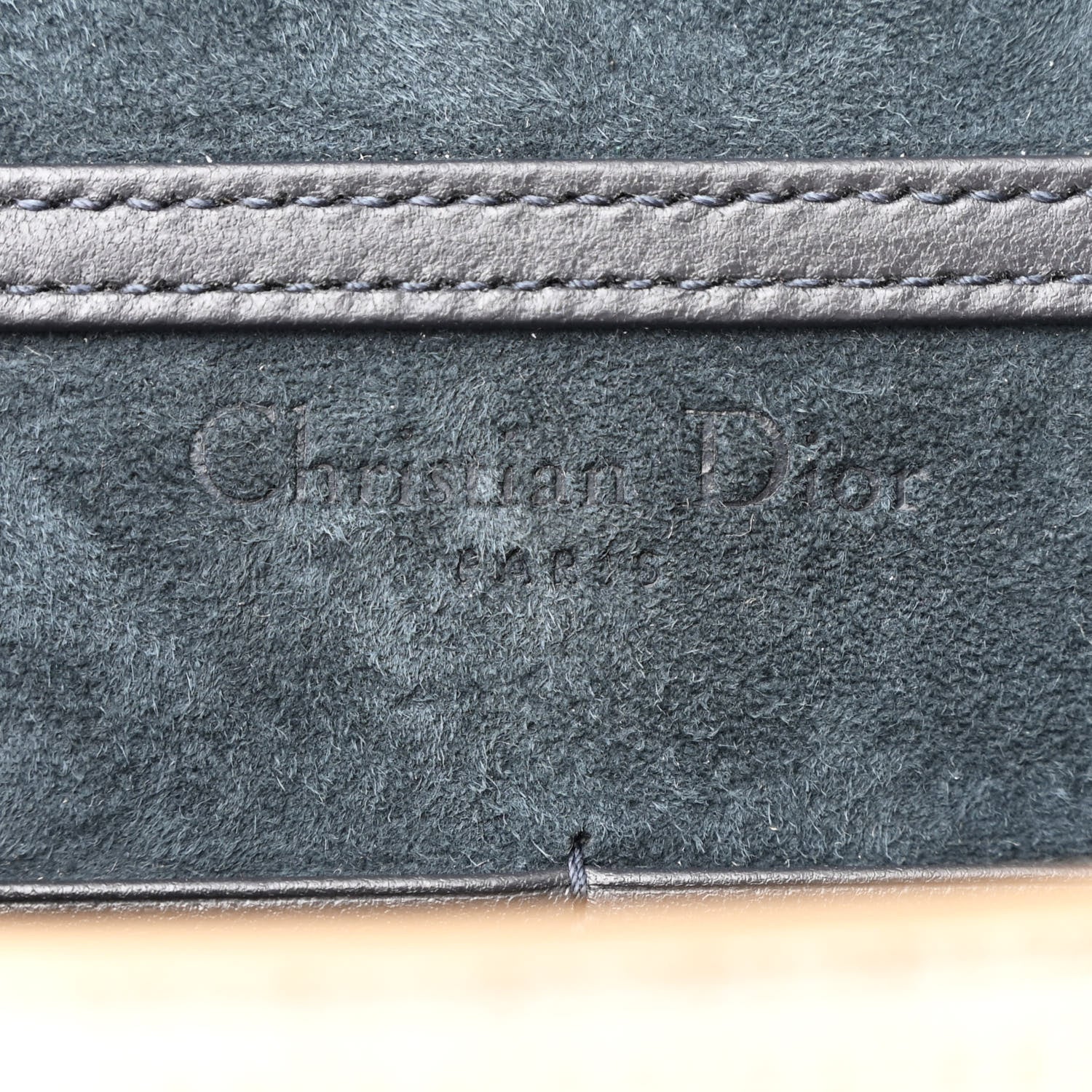 Christian Dior Metallic Patent Micro-Cannage 30 Montaigne 2 in 1 Pouch Gold 6 of 10