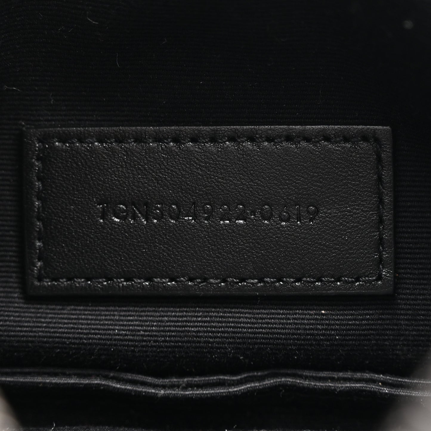 Grain De Poudre Chevron Monogram Monochrome Bill Pouch Black