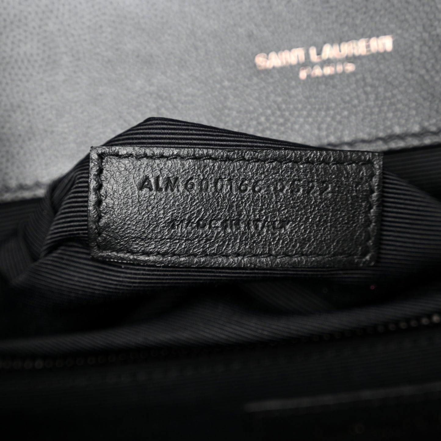 Grain De Poudre Textured Mixed Matelasse Large Triquilt Monogram Monochrome Satchel Black