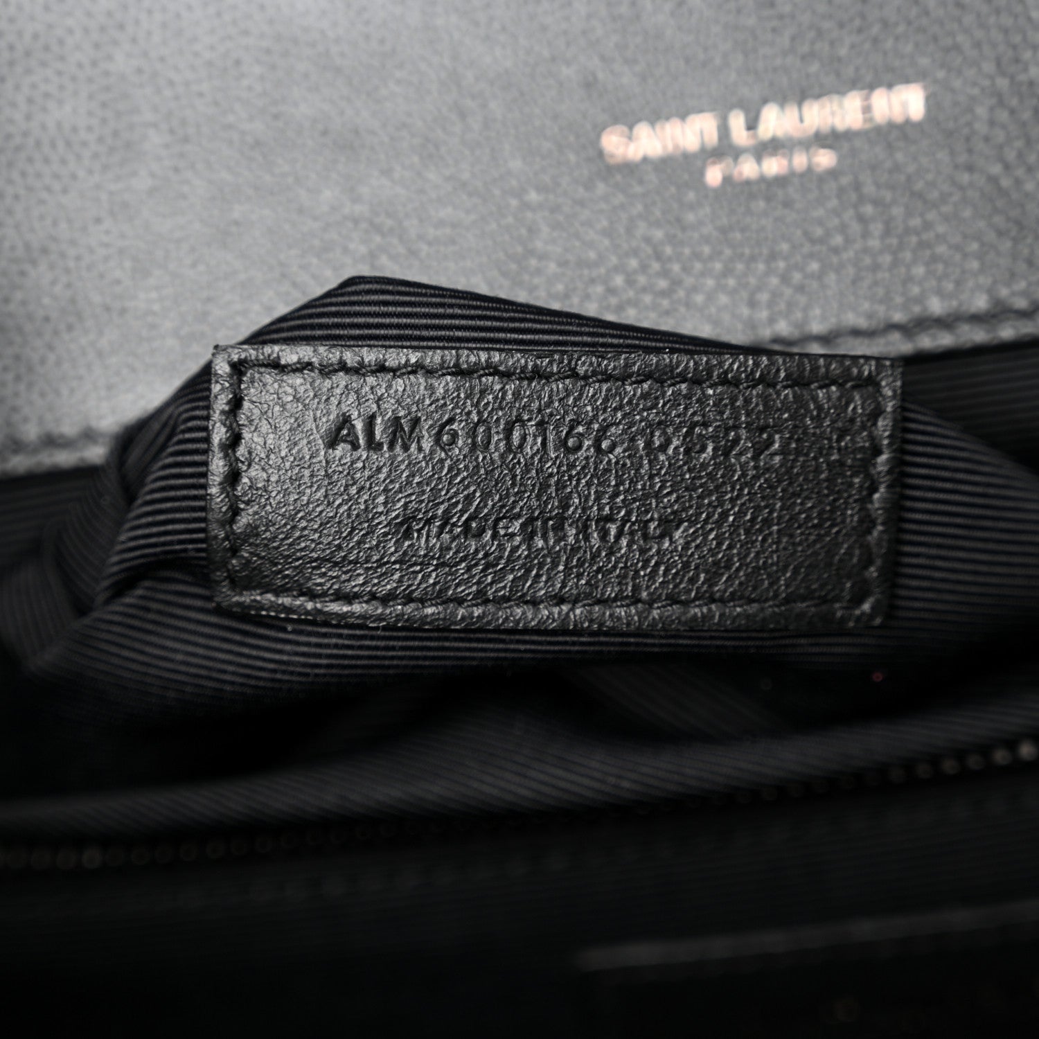 Saint Laurent Grain De Poudre Textured Mixed Matelasse Large Triquilt Monogram Monochrome Satchel Black 6 of 12