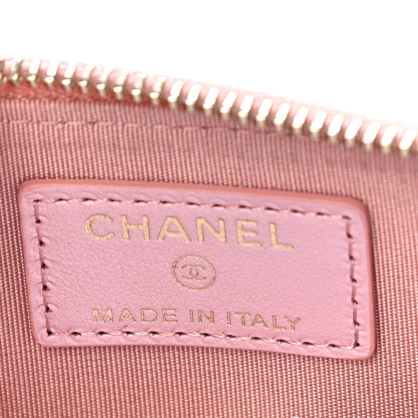 Iridescent Caviar Quilted Zip Coin Purse Pink