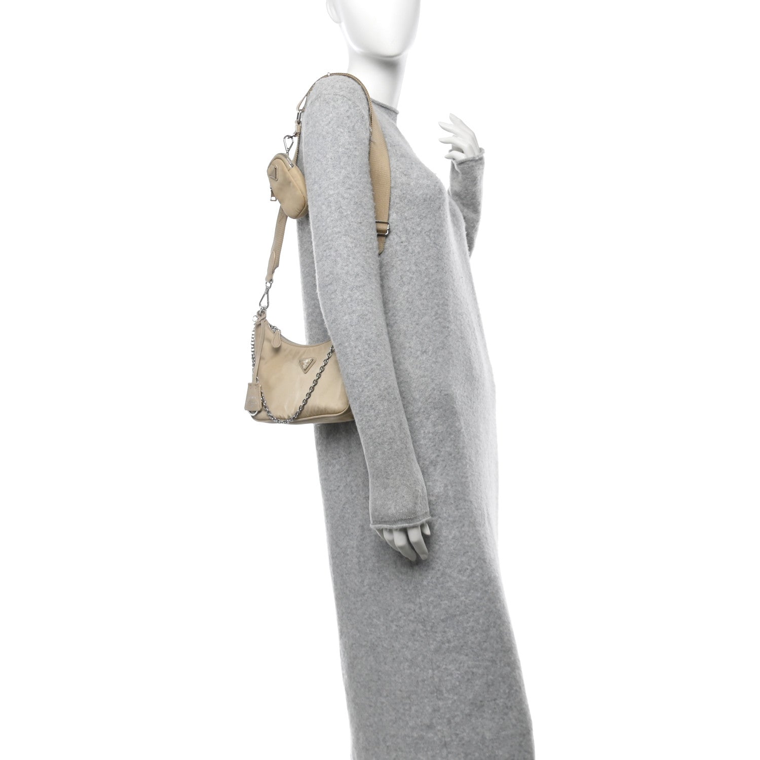 Prada Nylon Re-Edition 2005 Shoulder Bag Cammeo 2 of 11