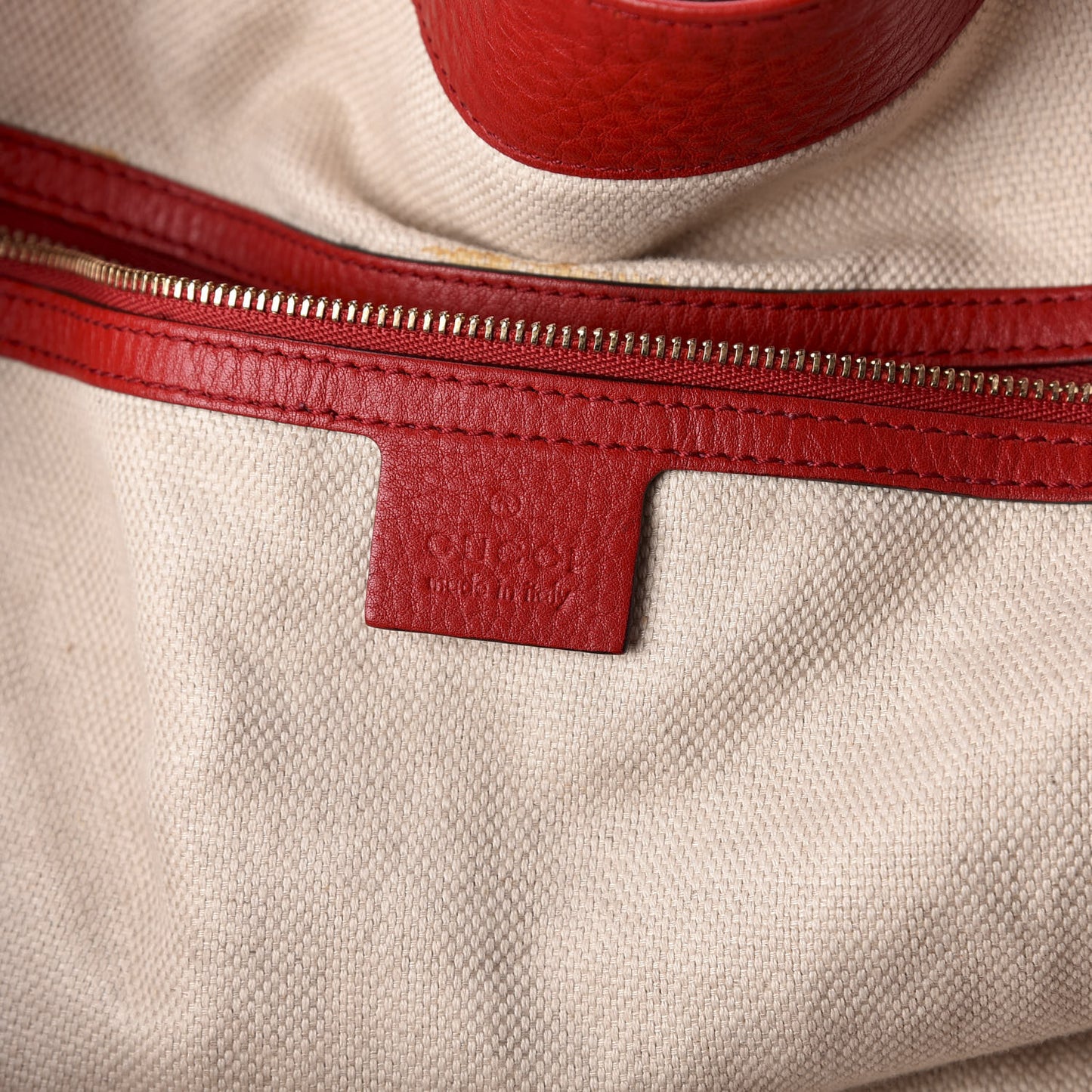 Pebbled Calfskin Large Soho Shoulder Bag Red