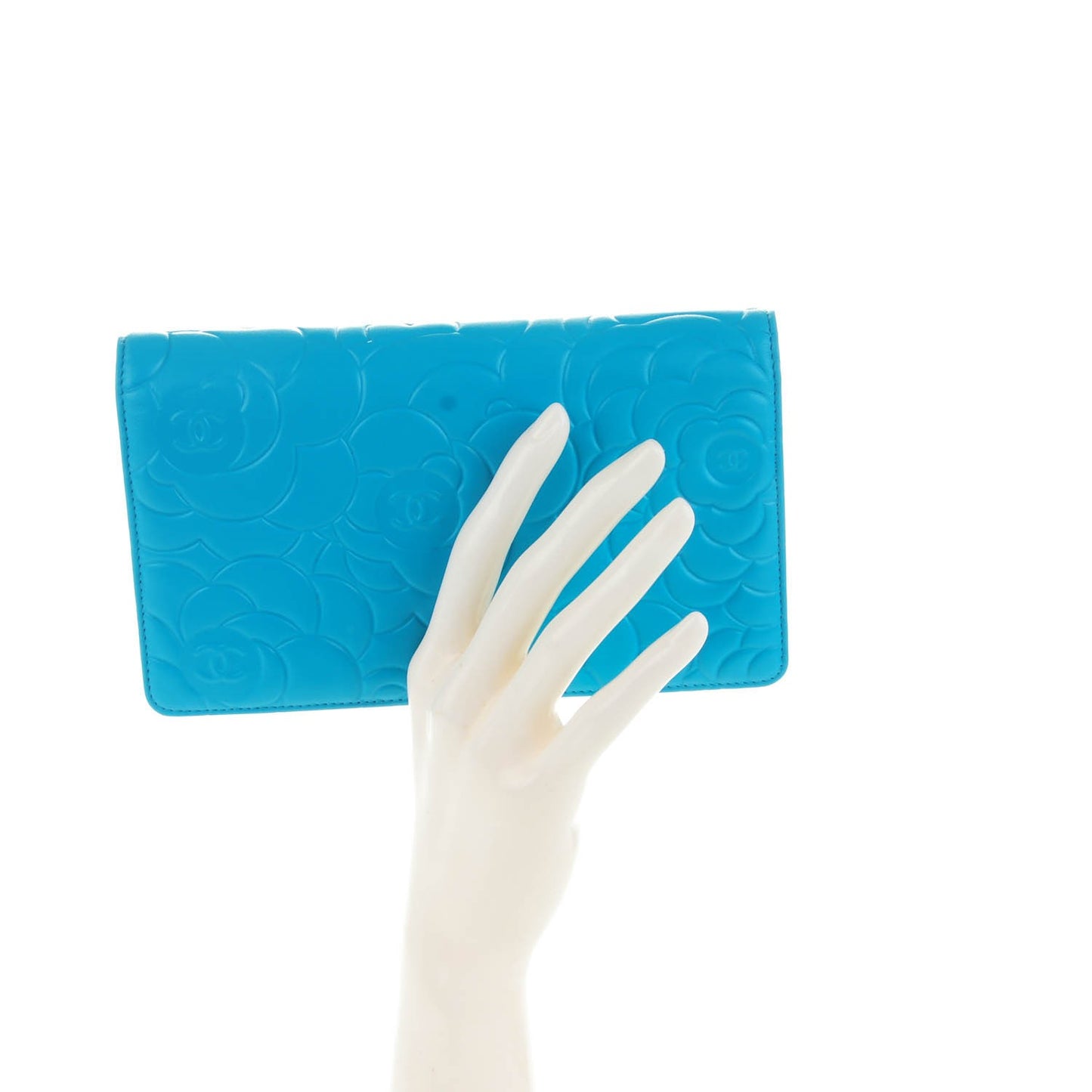 Lambskin Camellia Embossed Yen Wallet Turquoise
