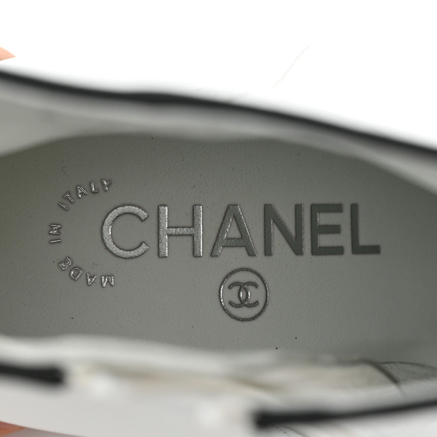 Chanel Laminated Lambskin Grosgrain Cap Toe Chain Short Boots 37.5 White Black 8 of 9