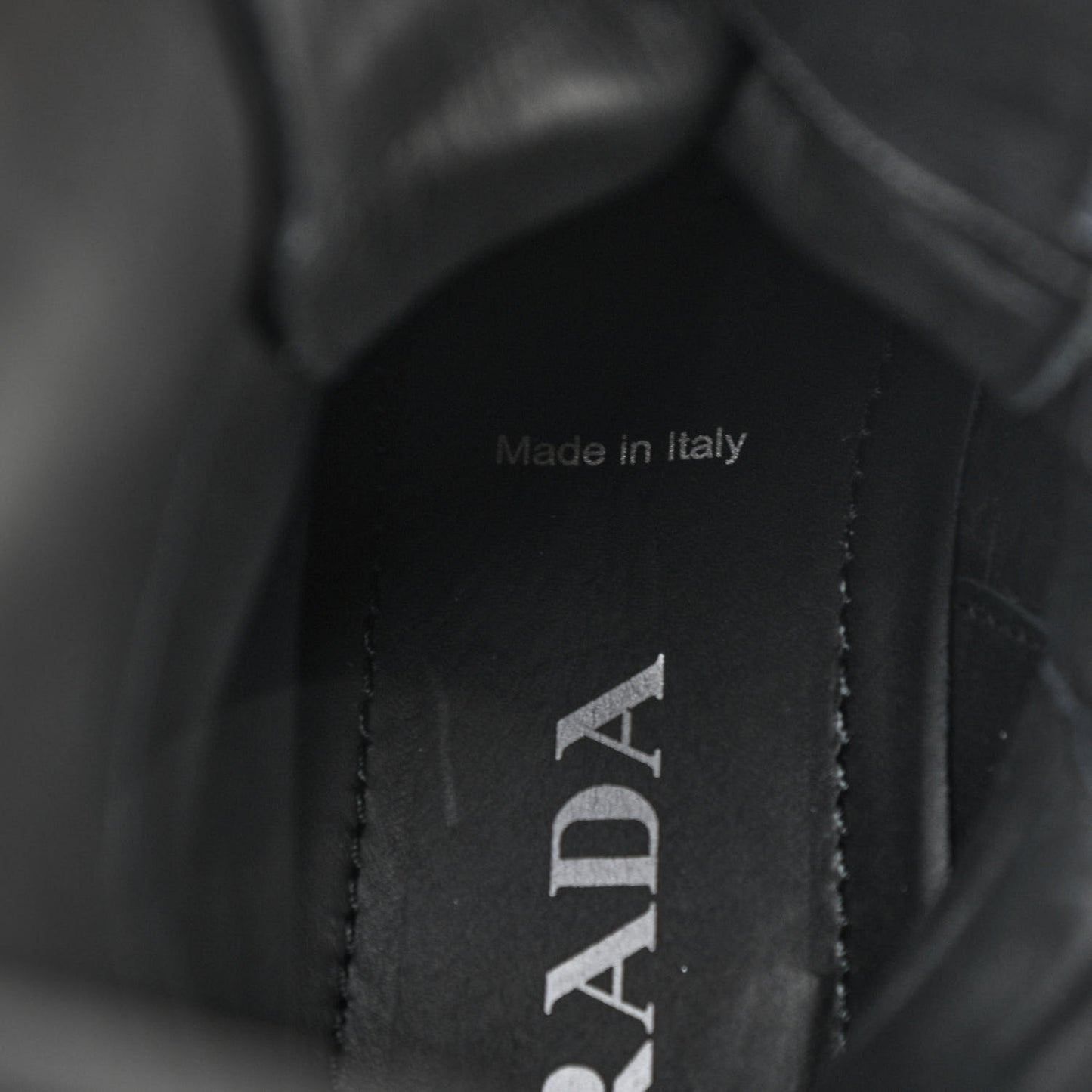 Vitello Lux Nylon Metal Triangle Logo Monolith Pouch Pocket 55mm Tall Combat Boots 39.5 Black