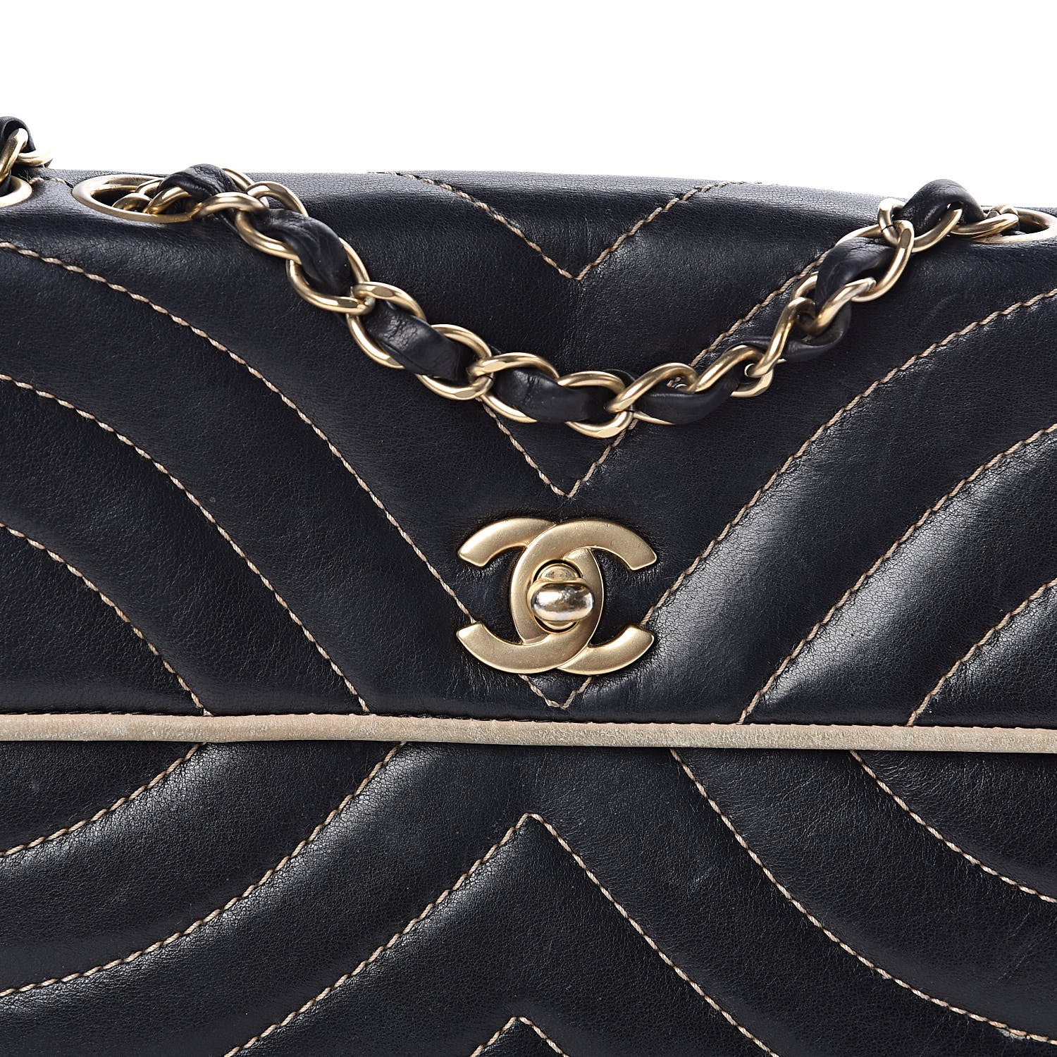 Chanel Lambskin Chevron Small Single Flap Bag Black Beige 16 of 16