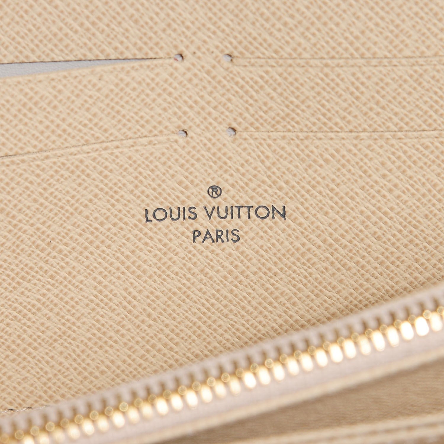 Louis Vuitton Damier Azur Zippy Wallet 7 of 8