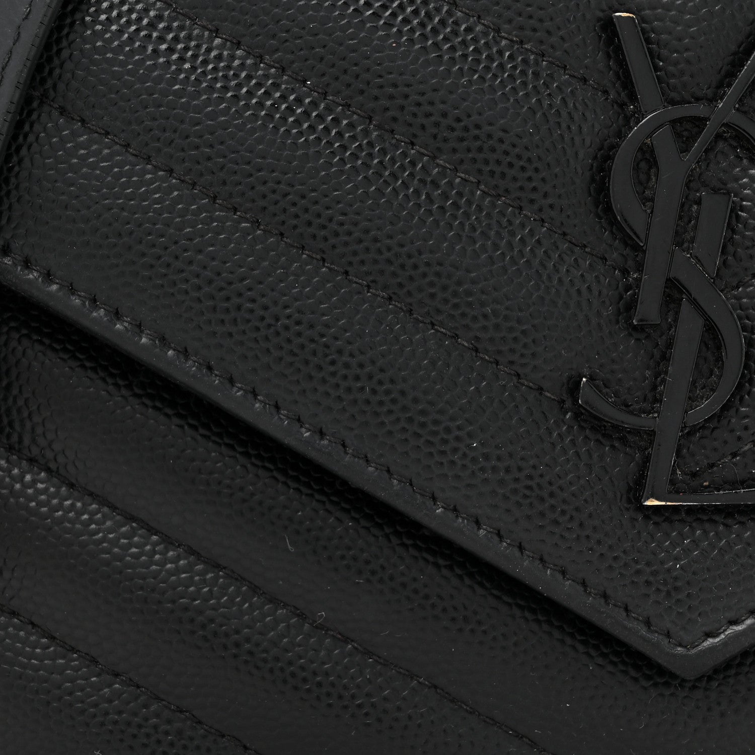 Saint Laurent Grain De Poudre Matelasse Chevron Monogram Monochrome Envelope Chain Wallet Black 8 of 13