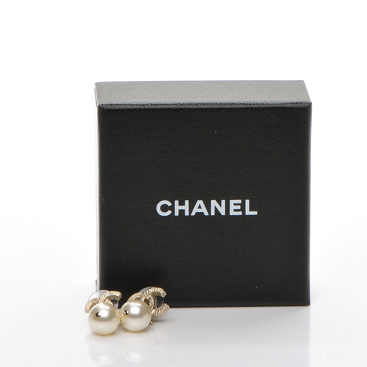 Pearl CC Drop Earrings Gold
