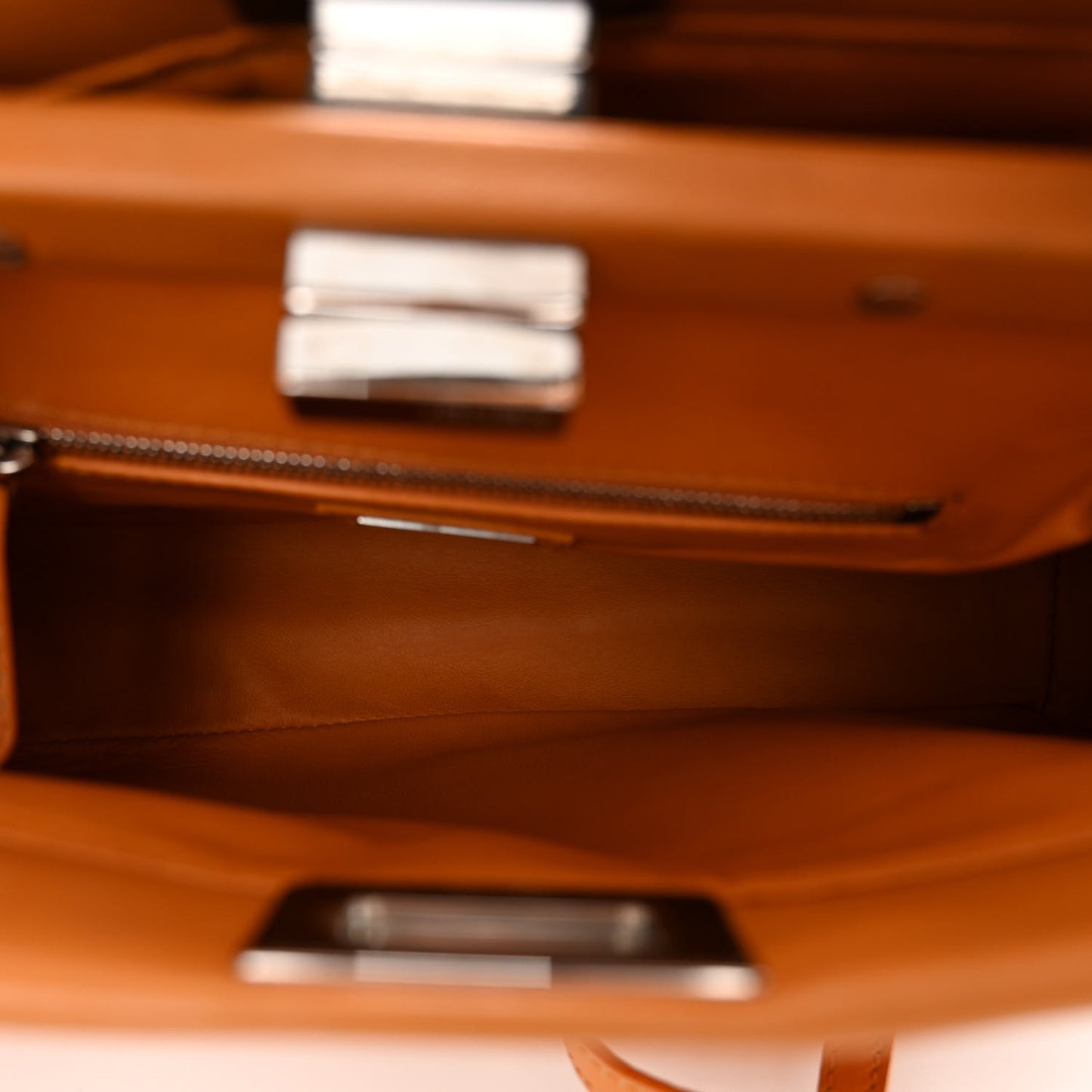 Nappa Mini Peekaboo Iconic Satchel Giallo Syrup