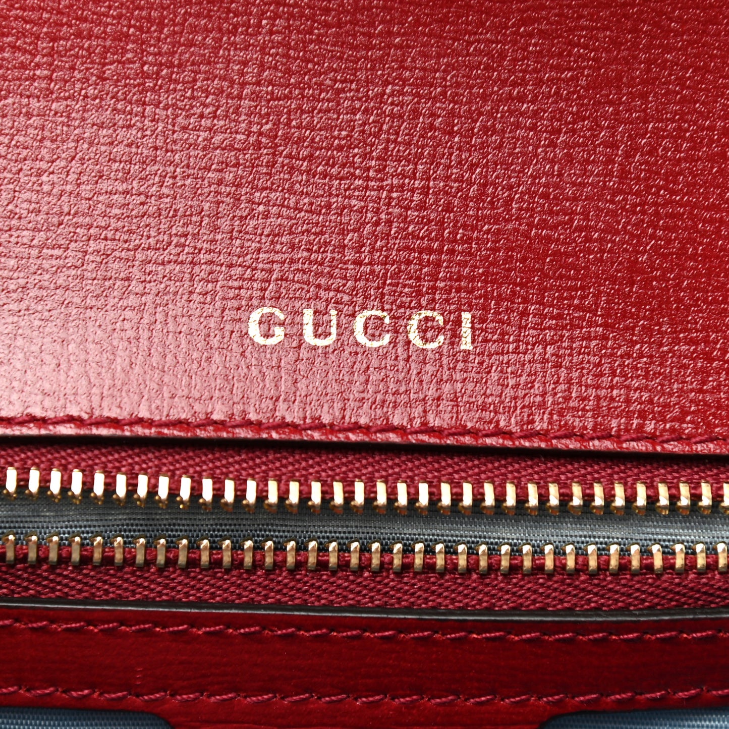 Textured Calfskin Small Torchon GG Ring Shoulder Bag New Cherry Red