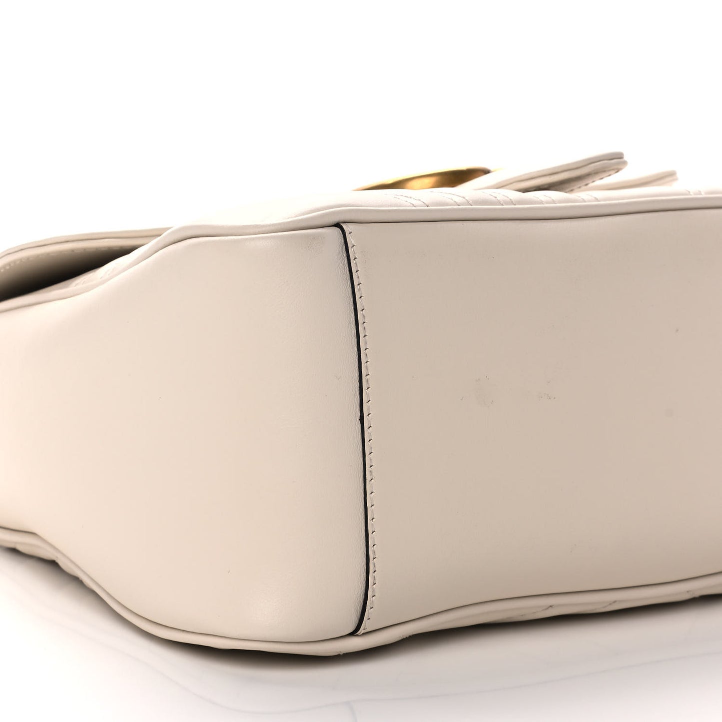 Calfskin Matelasse Small GG Marmont Top Handle Shoulder Bag White
